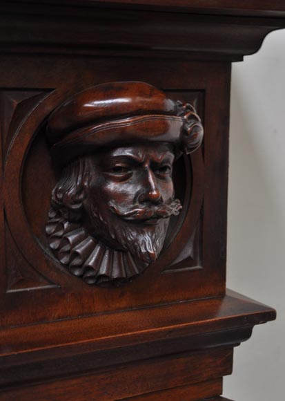 Камин в стиле нео-Ренессанс, изготовленный из скульптурного орехового дерева. Камин в стиле нео-Ренессанс, изготовленный из скульптурного орехового дерева.-8