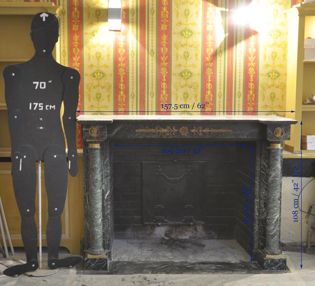 Красивый старинный камин в стиле Ампир, изготовленный из мрамора Vert de Mer, украшенный бронзовыми орнаментами. Красивый старинный камин в стиле Ампир, изготовленный из мрамора Vert de Mer, украшенный бронзовыми орнаментами.-11