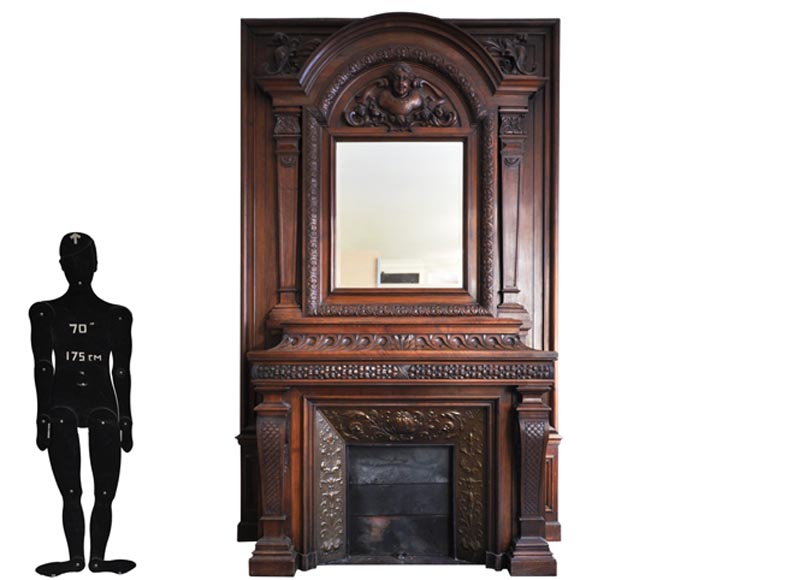 Большой старинный камин в стиле Наполеона III, изготовленный из орехового дерева. Большой старинный камин в стиле Наполеона III, изготовленный из орехового дерева.-0