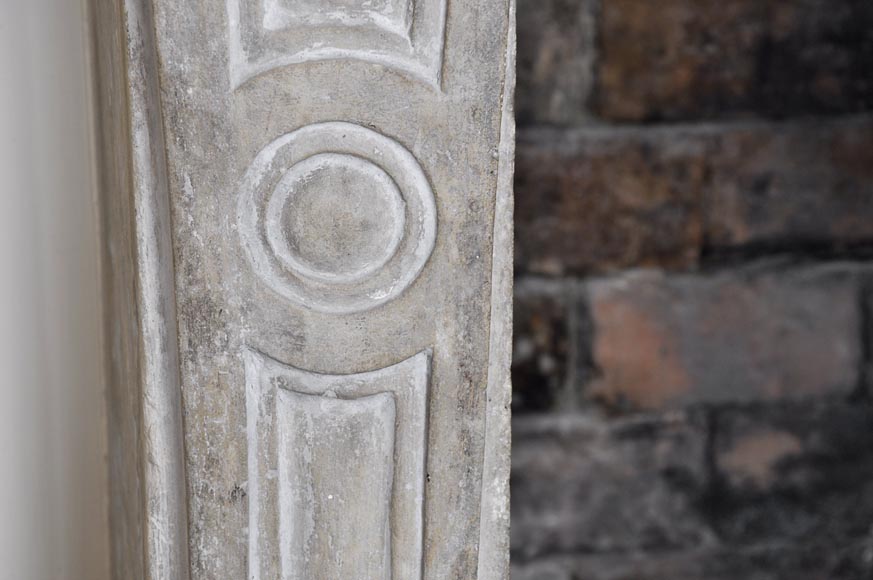 Часть деревянной отделки комнаты в стиле Людовика XV с каменным камином 18 века. Часть деревянной отделки комнаты в стиле Людовика XV с каменным камином 18 века.-16