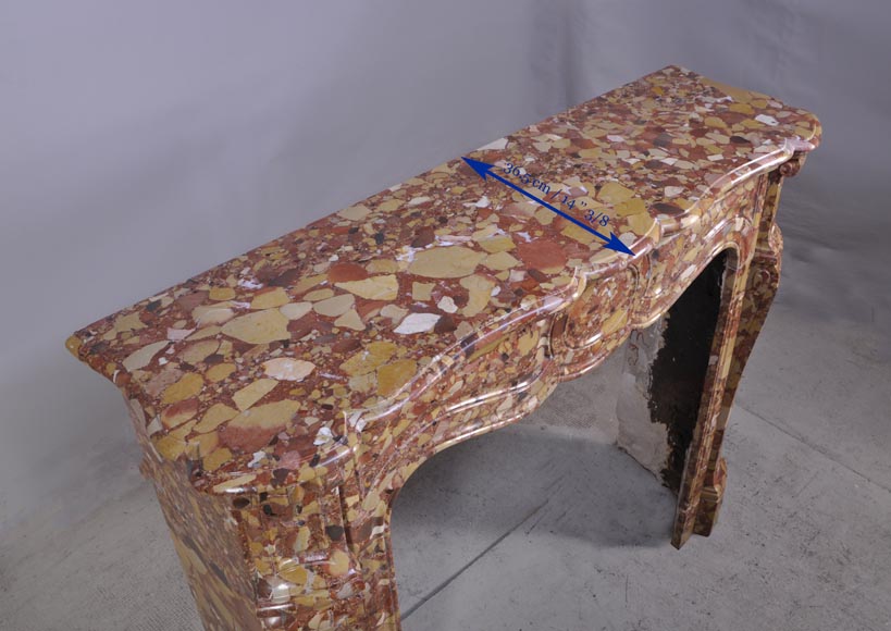 Камин в стиле Помпадур, изготовленный из брекчиевидного мрамора из Халеба. Камин в стиле Помпадур, изготовленный из брекчиевидного мрамора из Халеба.-8