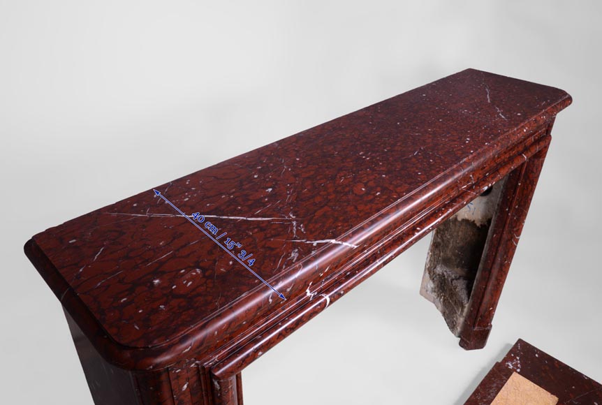 Старинный камин в стиле Людовика XIV, изготовленный из мрамора красный Гриотт, с чугунной внутренней вставкой. Старинный камин в стиле Людовика XIV, изготовленный из мрамора красный Гриотт, с чугунной внутренней вставкой.-9