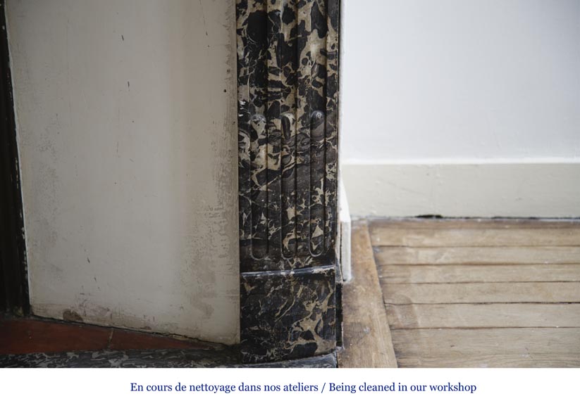 Старинный камин эпохи Регентства, изготовленный в 18 веке из серого мрамора Сант Анн.  Старинный камин эпохи Регентства, изготовленный в 18 веке из серого мрамора Сант Анн. -6