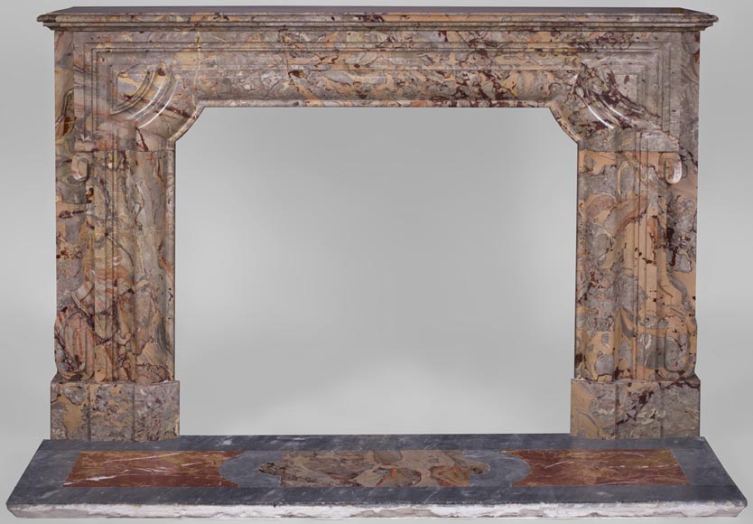 Старинный камин в стиле Людовика XIV, изготовленный из мрамора Сарранколин Илет, с красивой предкаминной плитой. Старинный камин в стиле Людовика XIV, изготовленный из мрамора Сарранколин Илет, с красивой предкаминной плитой.-0