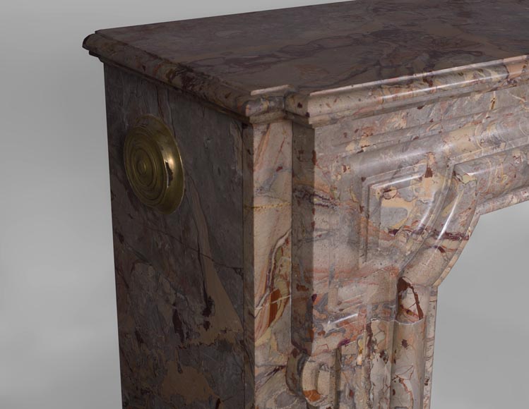 Старинный камин в стиле Людовика XIV, изготовленный из мрамора Сарранколин Илет, с красивой предкаминной плитой. Старинный камин в стиле Людовика XIV, изготовленный из мрамора Сарранколин Илет, с красивой предкаминной плитой.-3