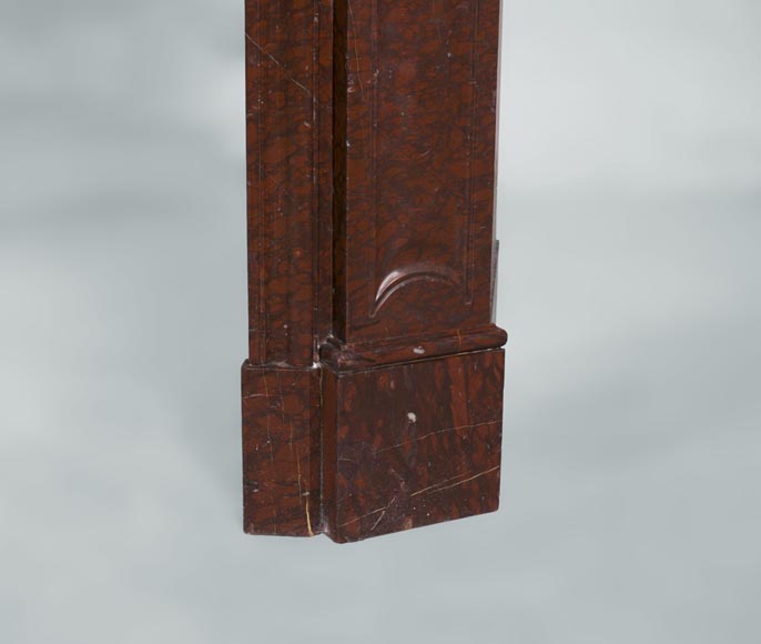 Старинный камин в стиле Людовика XV с тремя раковинами, изготовленный из мрамора красный Гриотт. Старинный камин в стиле Людовика XV с тремя раковинами, изготовленный из мрамора красный Гриотт.-7