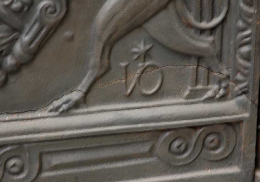 Камин с трюмо из акажу Камин с трюмо из акажу-16