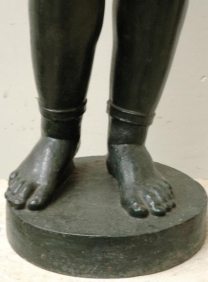 Торшер из чугуга с египетской девочкой Торшер из чугуга с египетской девочкой-6