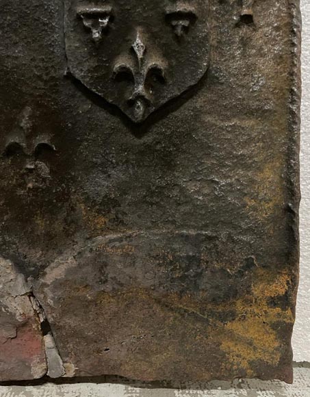 Готическая каминная плита. Готическая каминная плита.-6