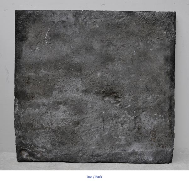 Старинная каминная плита готической эпохи. Старинная каминная плита готической эпохи.-5