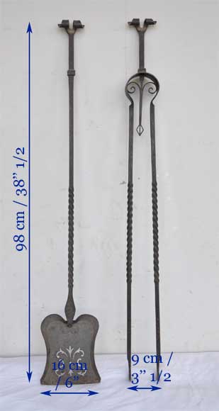 Старинные каминные аксессуары: щипцы и совок с ажурной отделкой.  Старинные каминные аксессуары: щипцы и совок с ажурной отделкой. -6