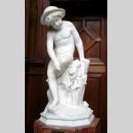 Шарль Жансон : «Маленький рыбак». Мраморная скульптура, которая была представлена на Салоне 1859го. 
