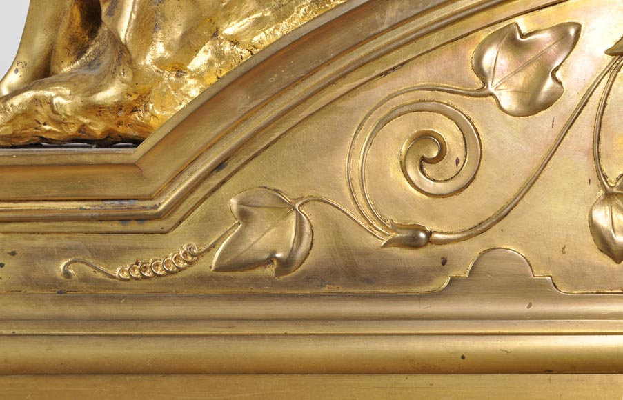 Фердинанд БАРБЕДИЕНН – «День» и «Ночь», великолепная перекладина дровницы из позолоченной бронзы, украшенная по модели скульптур работы Микеланджело на гробнице Жюльена Медичи.-5