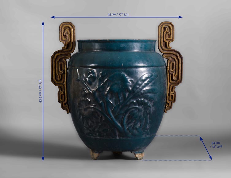 Красивая старинная садовая ваза 19 века, изготовленная из чугуна с синей эмалью.-4