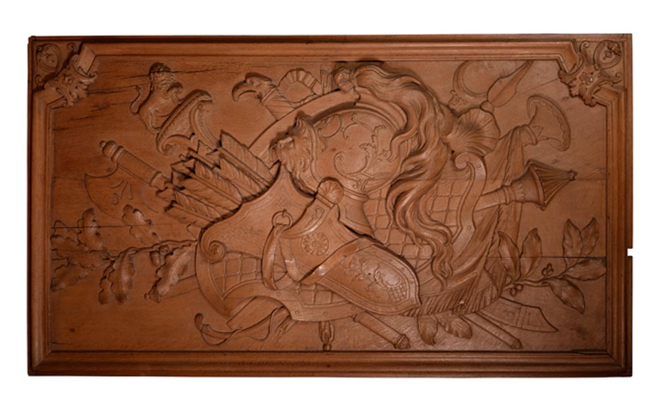 Деревянная панель из скульптурного дуба, украшенная трофейным оружием, 19 век.-0