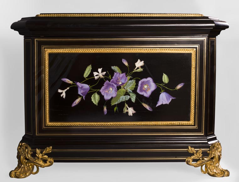 Жюльен-Николя Ривар (1802-1867) - Великолепная шкатулка для драгоценностей, украшенная маркетри из фарфора, ранее находившаяся в коллекции Эльзы Скиапарелли-4