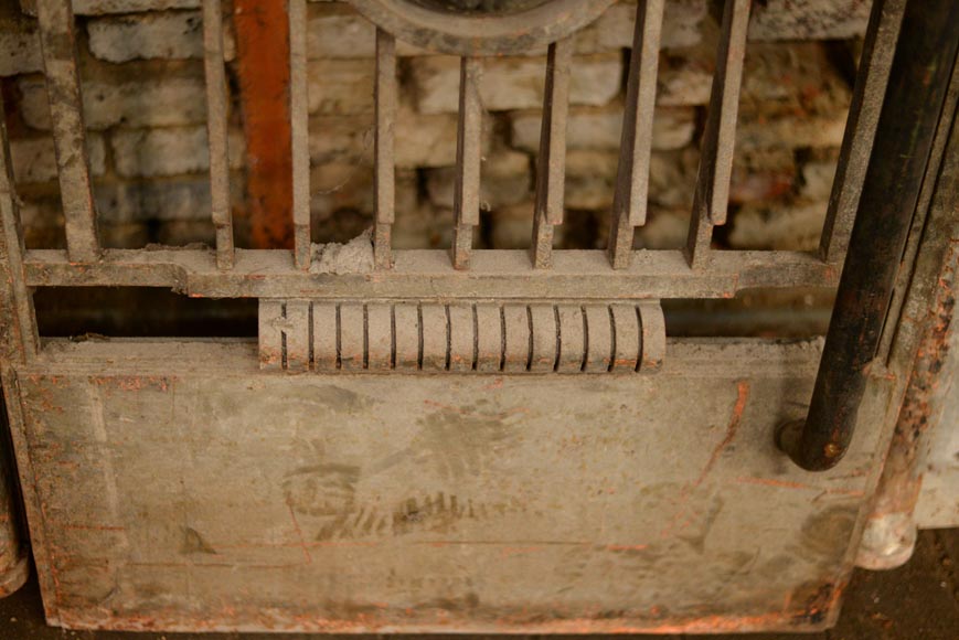 ПУАЛЕРА Жильбер – Пара дверей и перила в стиле Ар-деко, изготовленные из кованого железа и бронзы, 1936 год.-9
