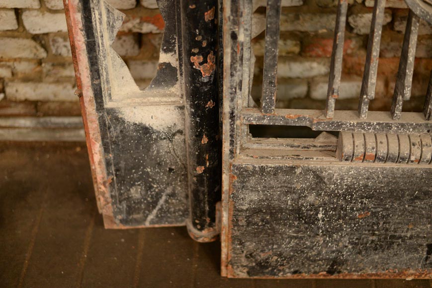 ПУАЛЕРА Жильбер – Пара дверей и перила в стиле Ар-деко, изготовленные из кованого железа и бронзы, 1936 год.-14