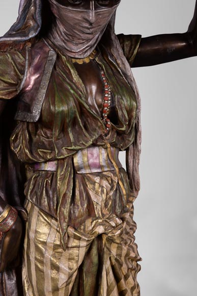 Анатоль Ж. ГИЙО (1865-1911) (по модели) - «Девушка Востока», большой напольный светильник из многоцветного шпиатра.-3