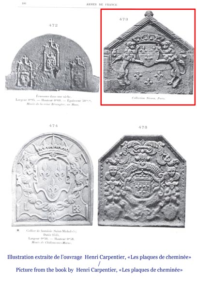 Старинная каминная плита, украшенная гербами Франции и львами, 17 век.-5