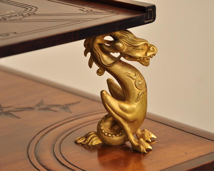 Габриель ВИАРДО  (приписано работе) -  Японский столик с орнаментами из позолоченной бронзы-3