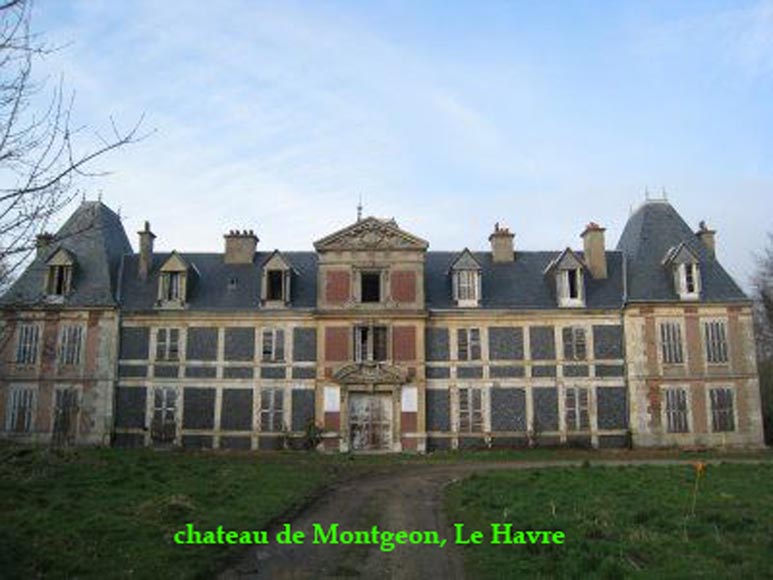 Monumental antique Neo-Renaissance style stone mantel coming from the Chateau of Montgeon_ru