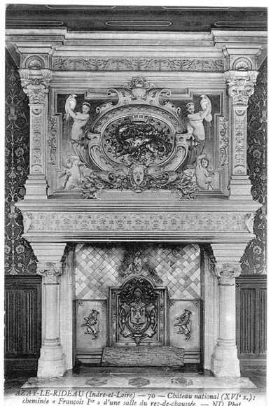 Monumental antique Neo-Renaissance style stone mantel coming from the Chateau of Montgeon_ru