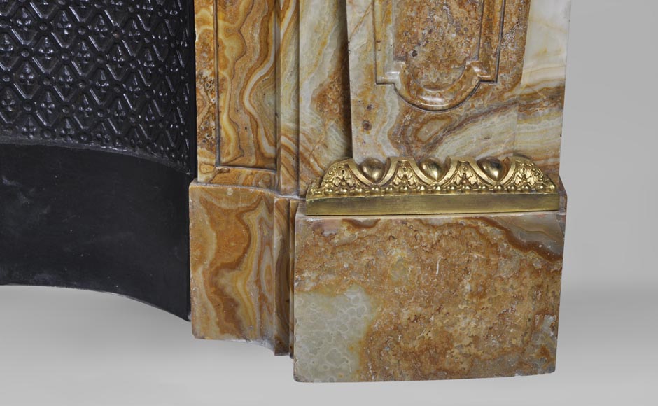Extraordinary antique Louis XIV style fireplace with lions heads in Alabastro di Busca and gilded bronze_ru