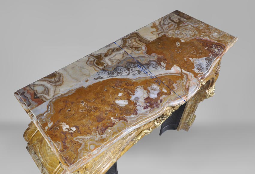 Extraordinary antique Louis XIV style fireplace with lions heads in Alabastro di Busca and gilded bronze_ru