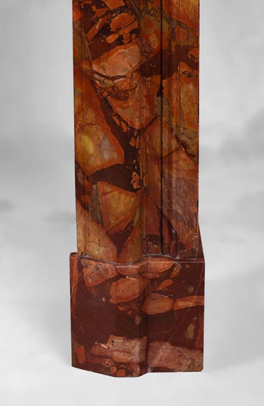 Старинный камин в стиле Людовика XIV с «буденом», изготовленный из алжирского красного брекчиевидного мрамора.-8